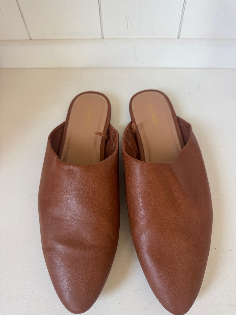 Old Navy Tan/Brown Pointed-Toe Slip-On Mules